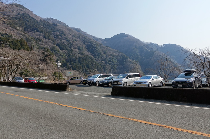 丹沢・ミツバ岳・駐車場
