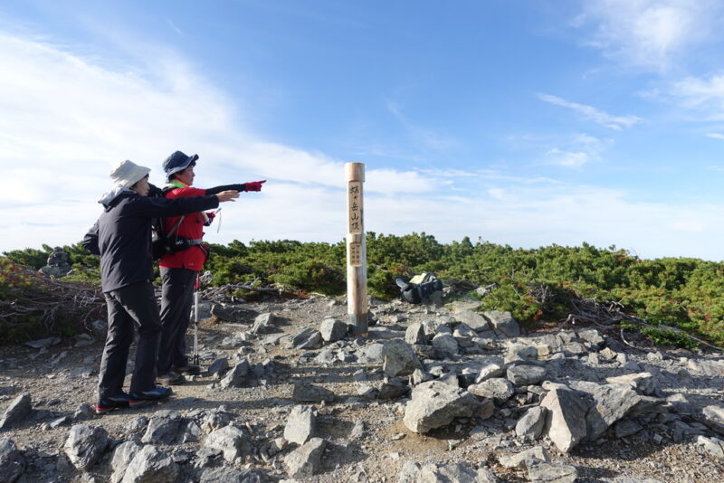 蝶ケ岳の山頂