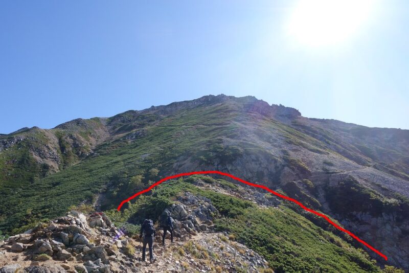 切通岩の手前